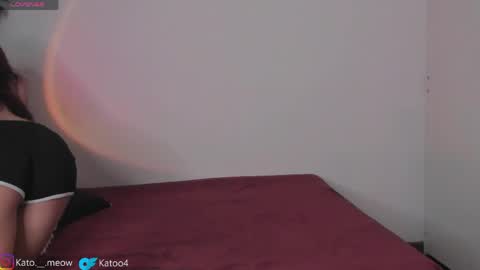 Snapshot of katoo4 chatting on 04-24-26, 04:48 Kato online show from 04-24-26, 04:48