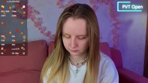 Katrina Bail online show from 11-25-25, 01:27