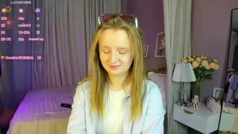 Snapshot of katrina_bail chatting on 06-06-26, 01:11 Katrina Bail online show from 06-06-26, 01:11