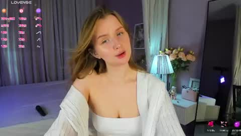 Snapshot of katrina_bail chatting on 06-11-26, 01:27 Katrina Bail online show from 06-11-26, 01:27