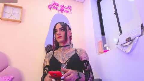 Snapshot of katrina_blaze chatting on 06-05-26, 10:59 katrina_blaze online show from 06-05-26, 10:59