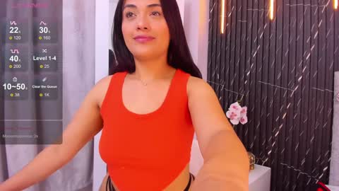 Snapshot of katrina_kaif_x chatting on 12-28-24, 07:01 Keyla online show from 12-28-24, 07:01