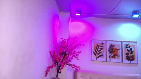 Katrina online show from 11-29-25, 07:06