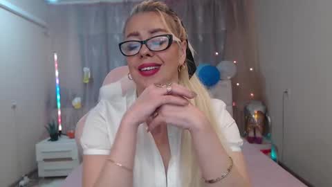 katrinacharm online show from 10-08-25, 07:17