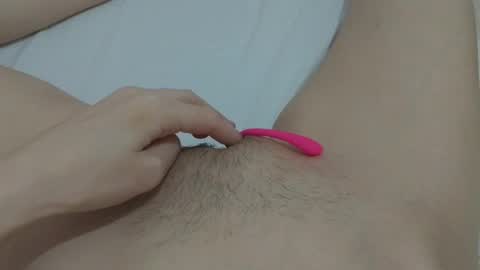 Snapshot of katrinna_arinna chatting on 01-16-25, 08:11 katrina dont forget to give me thumbs up online show from 01-16-25, 08:11