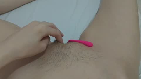 Snapshot of katrinna_arinna chatting on 01-19-25, 04:54 katrina dont forget to give me thumbs up online show from 01-19-25, 04:54