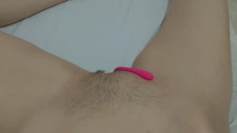 Snapshot of katrinna_arinna chatting on 01-25-25, 11:54 katrina dont forget to give me thumbs up online show from 01-25-25, 11:54