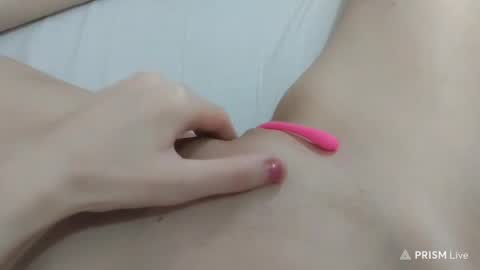 Snapshot of katrinna_arinna chatting on 01-27-25, 10:16 katrina dont forget to give me thumbs up online show from 01-27-25, 10:16