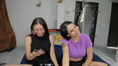 Katrin  online show from 10-24-25, 09:22