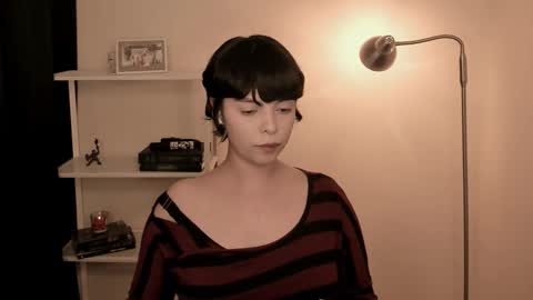 Snapshot of katsurotaro chatting on 10-31-25, 09:05 katsuro online show from 10-31-25, 09:05