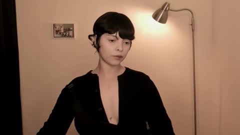 Snapshot of katsurotaro chatting on 11-16-25, 08:58 katsuro online show from 11-16-25, 08:58