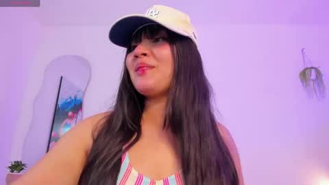 Snapshot of katt_lover chatting on 05-31-26, 03:47 michell online show from 05-31-26, 03:47