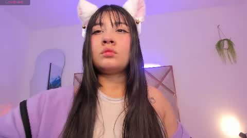 Snapshot of katt_lover chatting on 06-27-26, 03:00 michell online show from 06-27-26, 03:00