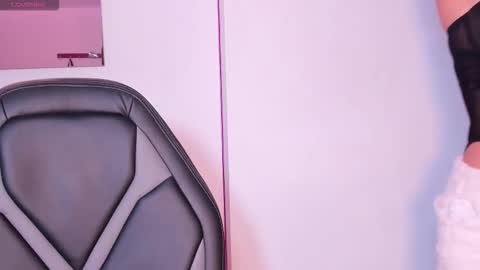 katta_martini_ online show from 12-02-25, 03:29