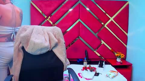 Snapshot of kattalella_luck chatting on 12-16-25, 03:22 kattalella luck online show from 12-16-25, 03:22