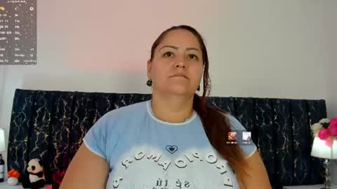 Snapshot of katte_landerr chatting on 07-17-26, 12:34 Katte online show from 07-17-26, 12:34