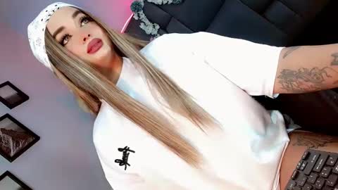 kattie_sweet_ online show from 09-27-25, 12:59