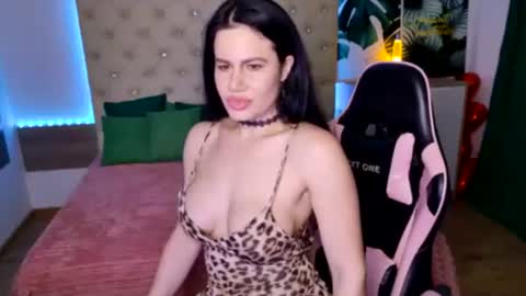 KattieSims online show from 02-24-25, 01:13