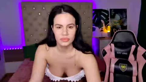 KattieSims online show from 03-08-25, 05:49