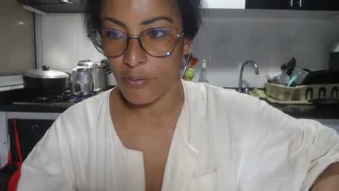 Snapshot of kattleyagray chatting on 10-23-25, 09:46 KattleyaGrey online show from 10-23-25, 09:46