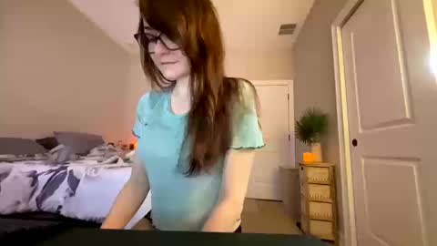 Josie live show Tuesday Wednesday and Thursday online show from 10-15-25, 08:42