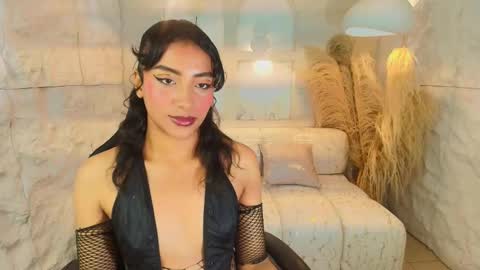 Katty  online show from 11-21-25, 08:29