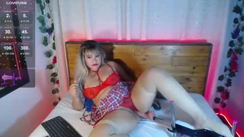 Katty Loveless online show from 01-23-25, 05:56