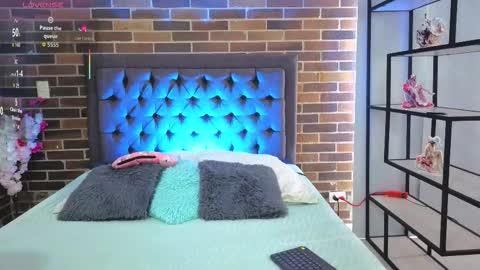 Snapshot of kattypaez chatting on 11-23-25, 03:12 kattypaez online show from 11-23-25, 03:12