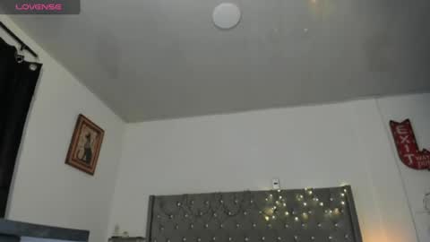 Snapshot of kattyrossg chatting on 06-11-26, 07:56 kattyrossg online show from 06-11-26, 07:56