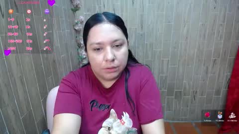 Snapshot of katy2425 chatting on 10-25-25, 05:26 Katy online show from 10-25-25, 05:26