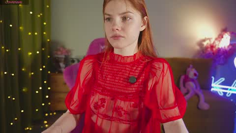 Katy      -    online show from 04-06-26, 02:42