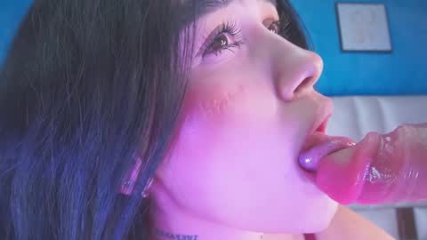 Snapshot of katy_rios_ chatting on 01-10-25, 02:55 Katy online show from 01-10-25, 02:55