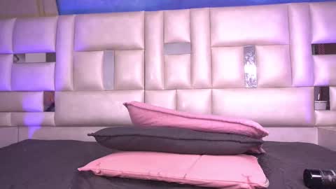Snapshot of katy_rios_ chatting on 09-26-25, 11:58 Katy online show from 09-26-25, 11:58