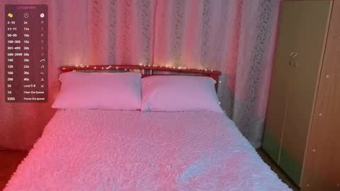 Snapshot of katy_st_james chatting on 02-18-26, 07:15 katy_st_james online show from 02-18-26, 07:15