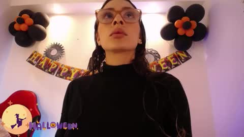 Katy Van online show from 10-26-25, 08:26