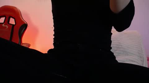 Katy Van online show from 11-13-25, 08:52