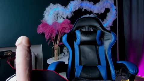 Katy online show from 04-09-26, 06:19