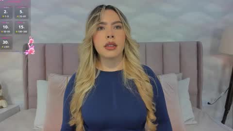 Snapshot of katya_blonde chatting on 10-17-25, 12:08 katya_blonde online show from 10-17-25, 12:08