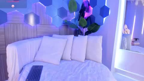    online show from 02-27-26, 08:09