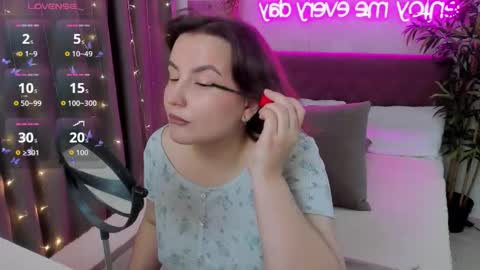 Kate online show from 09-12-25, 05:07