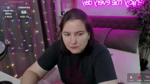 Kate online show from 10-01-25, 03:34