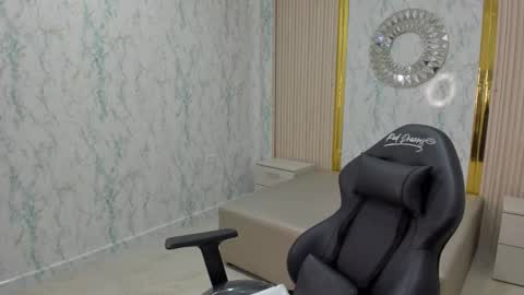 KatyBlondee  online show from 11-21-25, 03:05