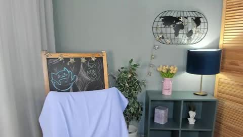 katymeaw online show from 05-30-26, 01:25