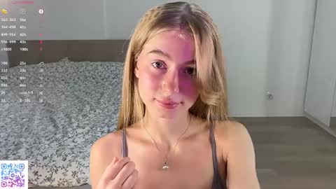 Snapshot of katysha_ chatting on 10-17-25, 01:57 kate online show from 10-17-25, 01:57