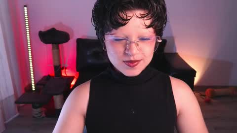 katyxxx_043 online show from 10-17-25, 07:05
