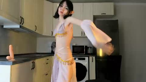 Snapshot of kawai_mai chatting on 07-17-26, 02:45 mai online show from 07-17-26, 02:45