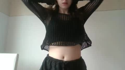 Snapshot of kawaii_snowflake chatting on 02-15-26, 12:25 kawaii snowflake online show from 02-15-26, 12:25