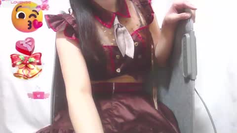 Snapshot of kawaiikuma2839 chatting on 02-19-25, 02:23 kuma online show from 02-19-25, 02:23