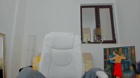 Snapshot of kaya_kiss chatting on 11-04-25, 04:44 Kaya online show from 11-04-25, 04:44