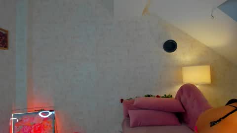 Kaya online show from 02-24-26, 05:16